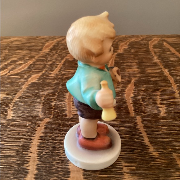 Hummel ~Boy w/ Horse - Picture 5 of 7